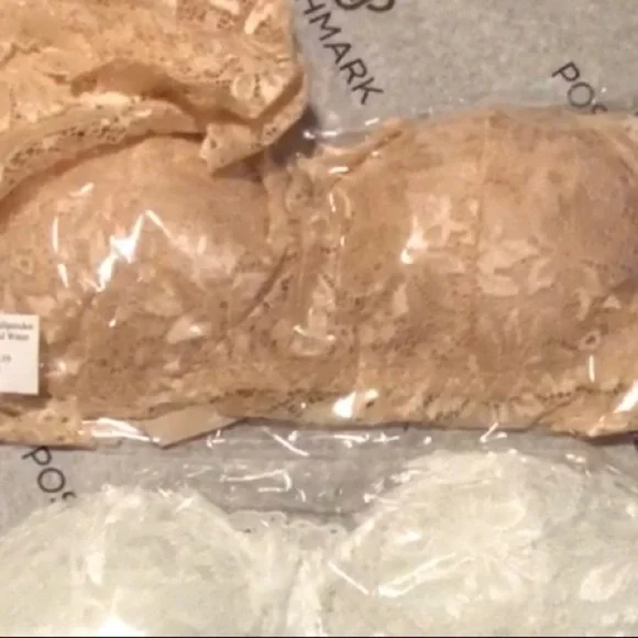 Nude beige lace bralette, new - Picture 8 of 11